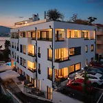 Valentina Trogir
