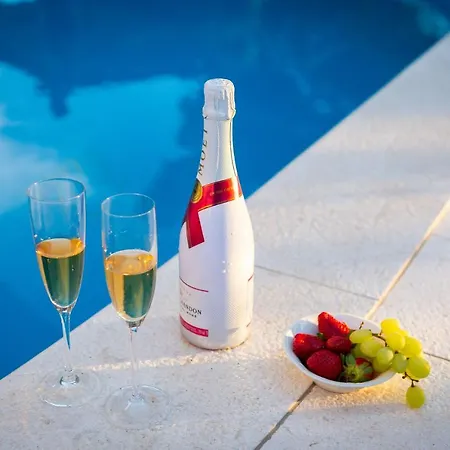 Valentina Lägenhet *