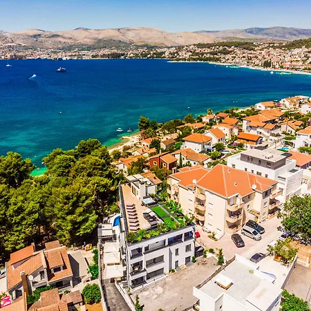 Lägenhet Valentina Trogir